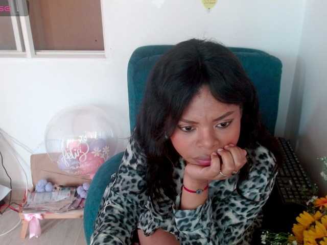 lizethrey73 live cam on BongaCams