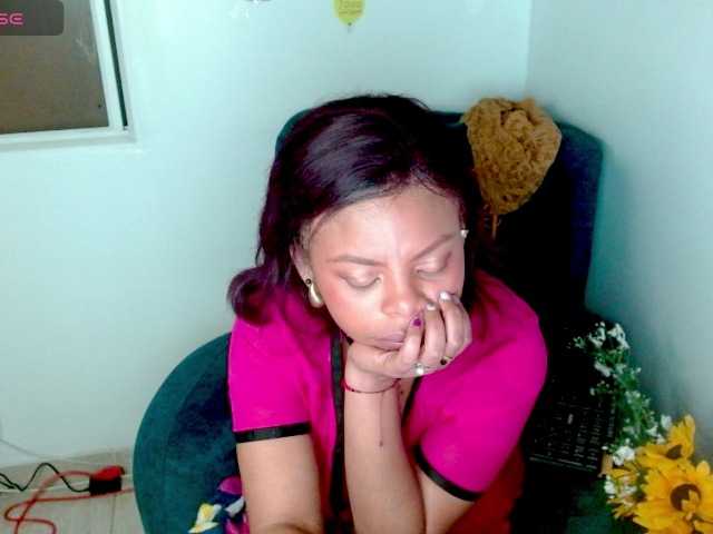 lizethrey73 live cam on BongaCams