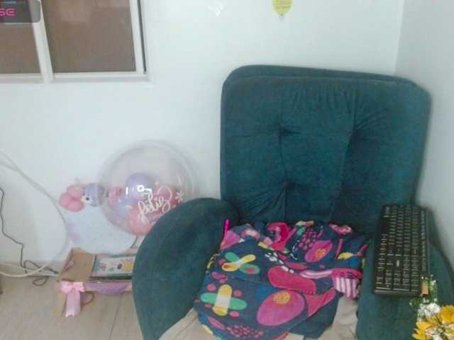 lizethrey73 live cam on BongaCams