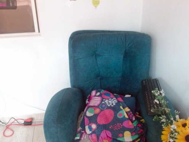 lizethrey73 live cam on BongaCams