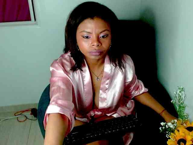 lizethrey73 webcam