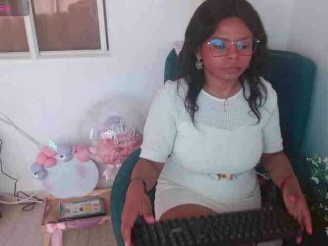 lizethrey73 webcam