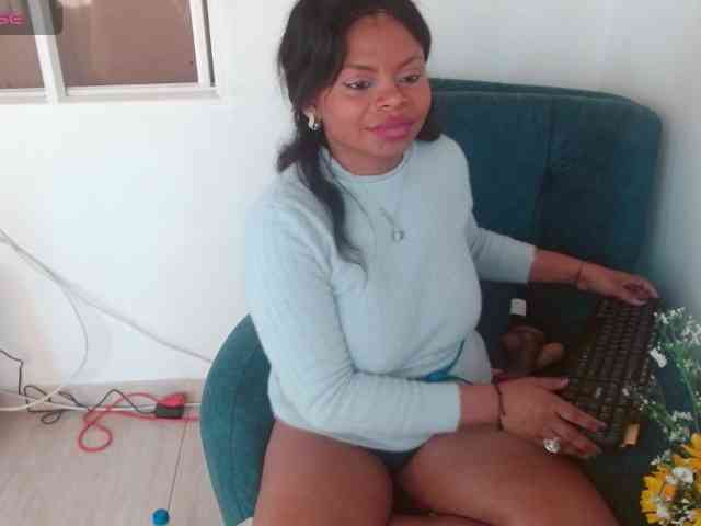 lizethrey73 webcam