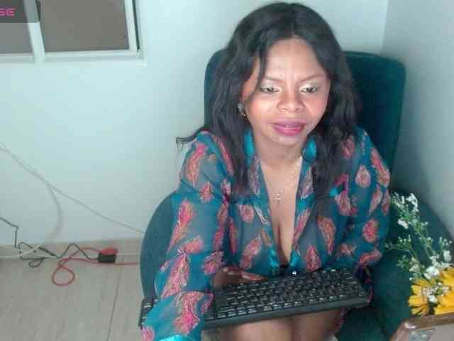 lizethrey73 webcam