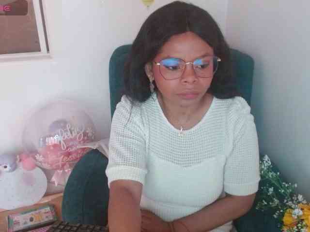 lizethrey73 webcam
