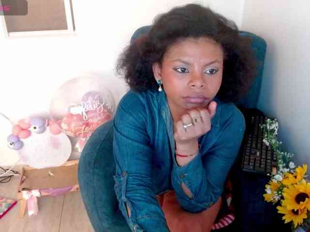 lizethrey73 webcam