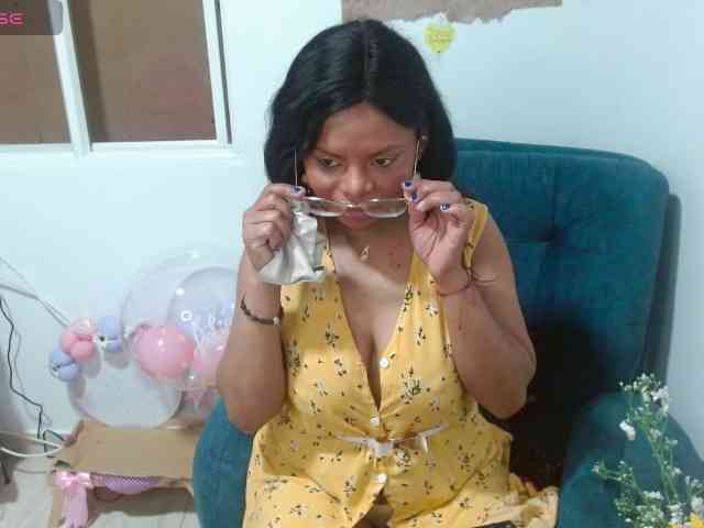 lizethrey73 webcam