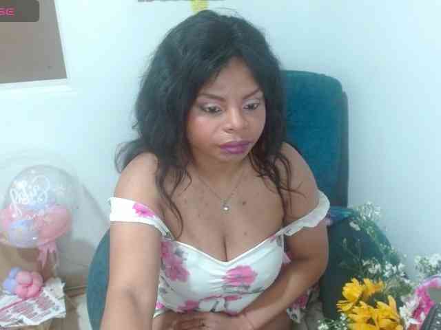 lizethrey73 webcam