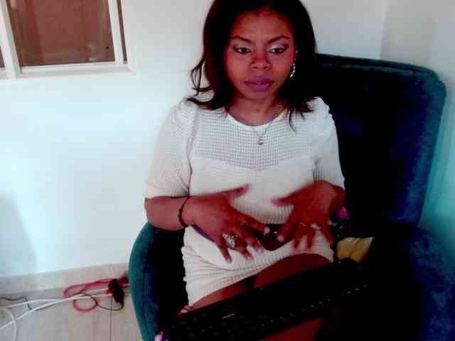 lizethrey73 webcam