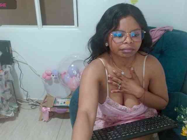 lizethrey73 webcam