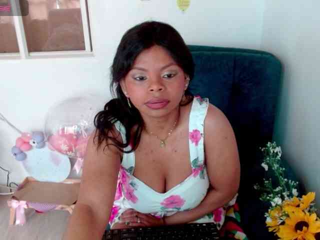 lizethrey73 webcam