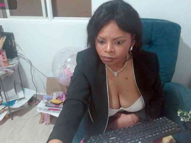lizethrey73 webcam