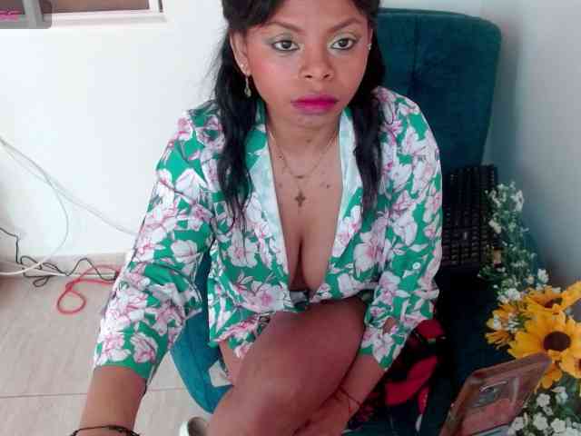 lizethrey73 webcam