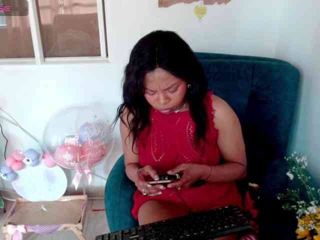 lizethrey73 webcam