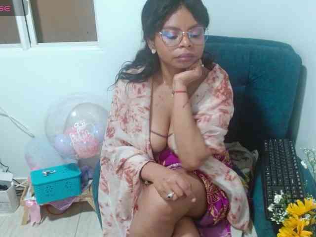 lizethrey73 webcam