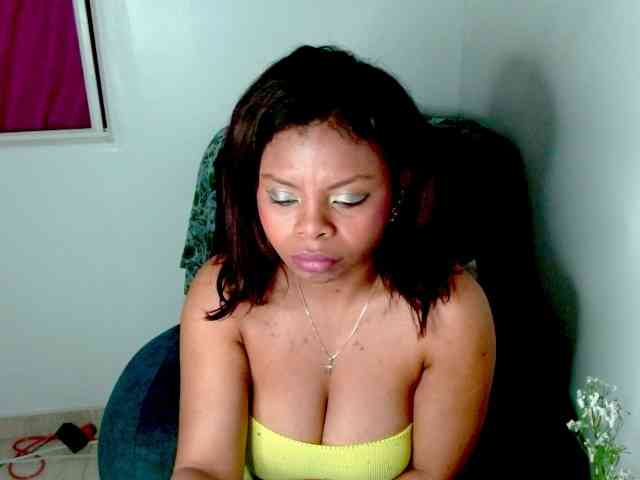lizethrey73 webcam