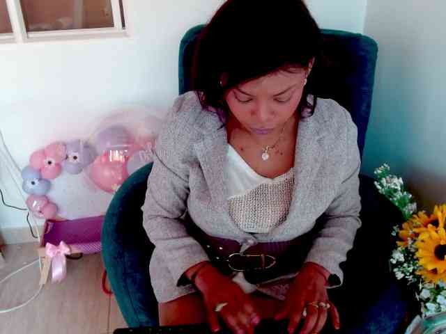 lizethrey73 webcam
