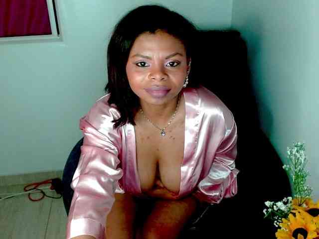 lizethrey73 webcam