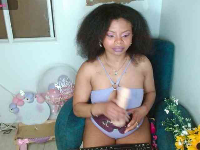 lizethrey73 webcam