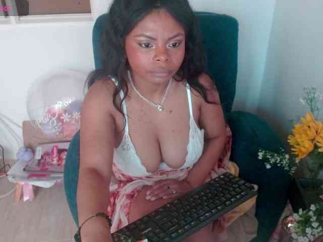 lizethrey73 webcam