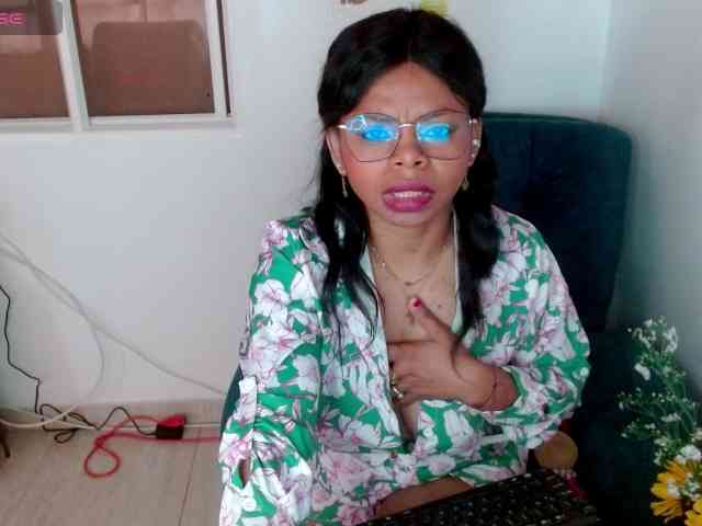 lizethrey73 webcam