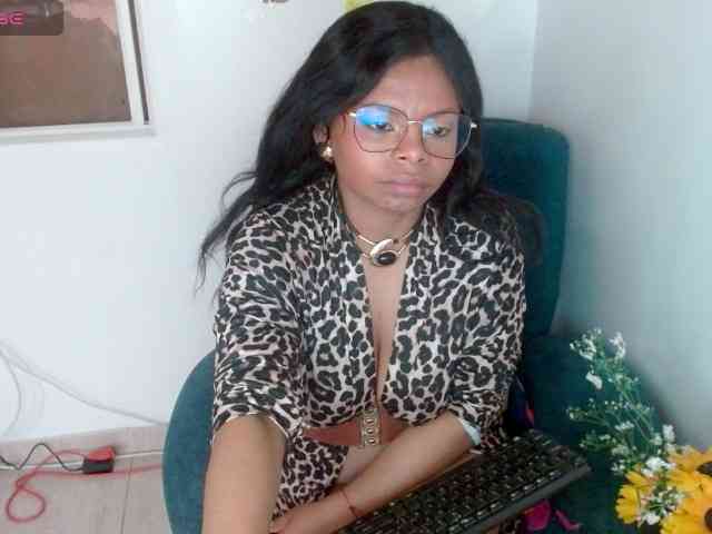 lizethrey73 webcam