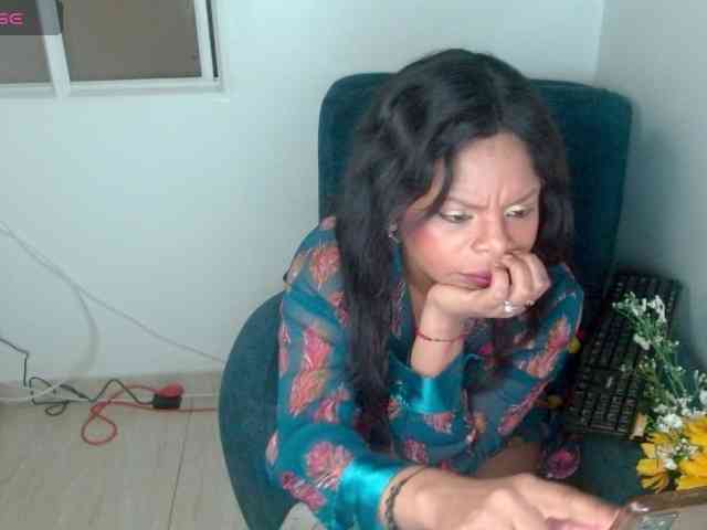 lizethrey73 webcam