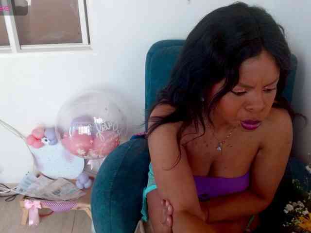 lizethrey73 webcam