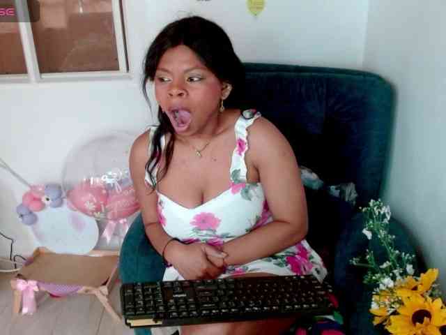lizethrey73 webcam