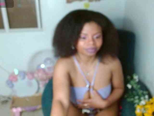 lizethrey73 webcam
