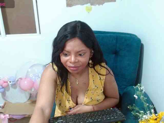 lizethrey73 webcam