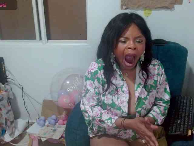 lizethrey73 webcam