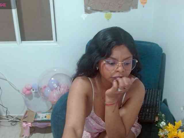 lizethrey73 webcam