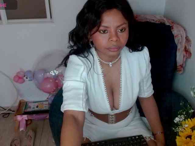 lizethrey73 webcam