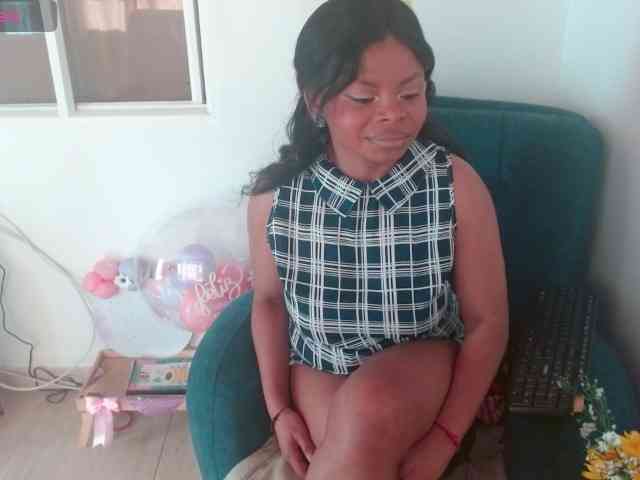lizethrey73 webcam
