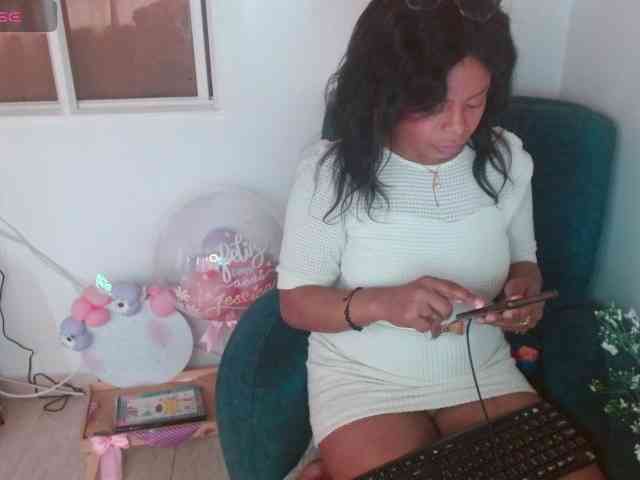 lizethrey73 webcam