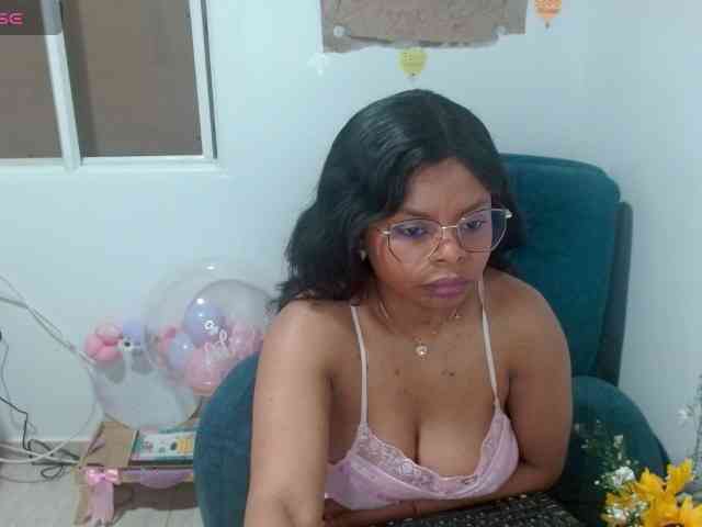 lizethrey73 webcam