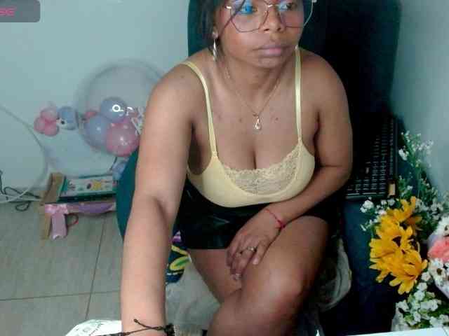lizethrey73 webcam