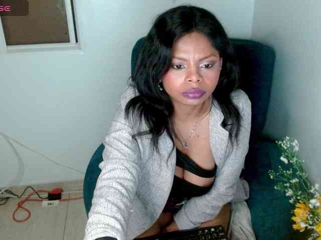 lizethrey73 webcam