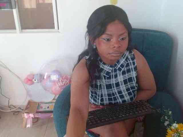 lizethrey73 webcam