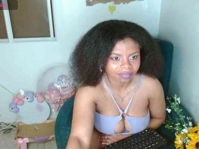 lizethrey73 webcam