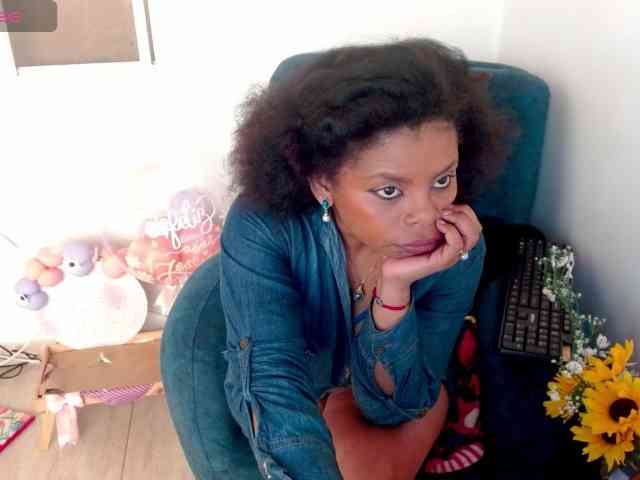 lizethrey73 webcam