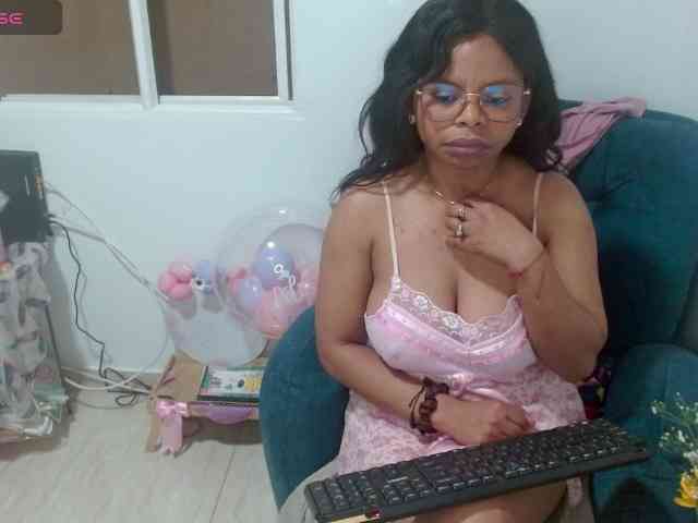 lizethrey73 webcam