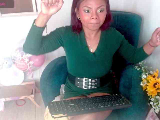 lizethrey73 webcam