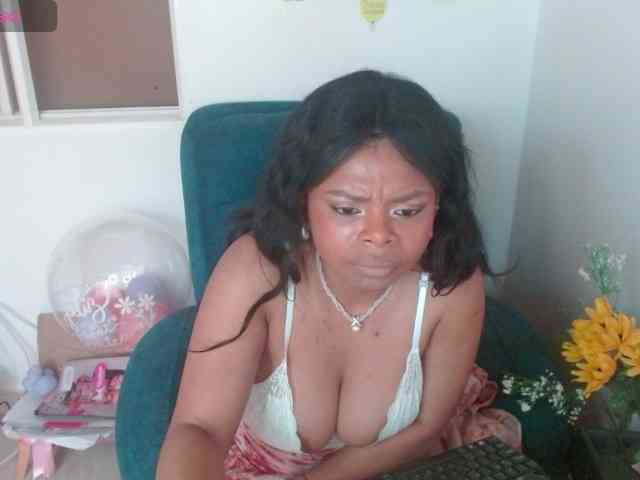 lizethrey73 webcam