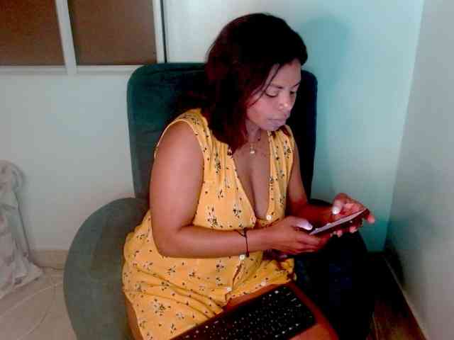 lizethrey73 webcam