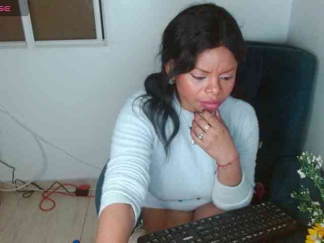 lizethrey73 webcam
