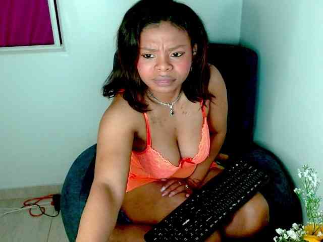 lizethrey73 webcam