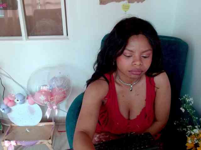 lizethrey73 webcam