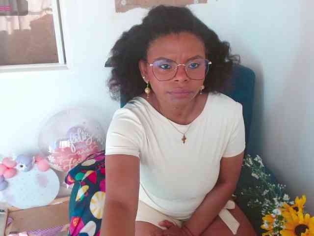 lizethrey73 webcam